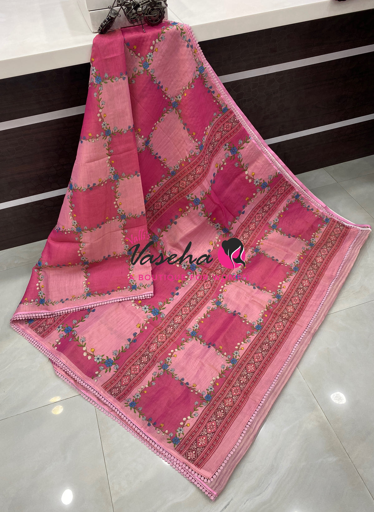Linen Tissue Saree -  Light & Dark Combo - Pink Shade - VVLTS005