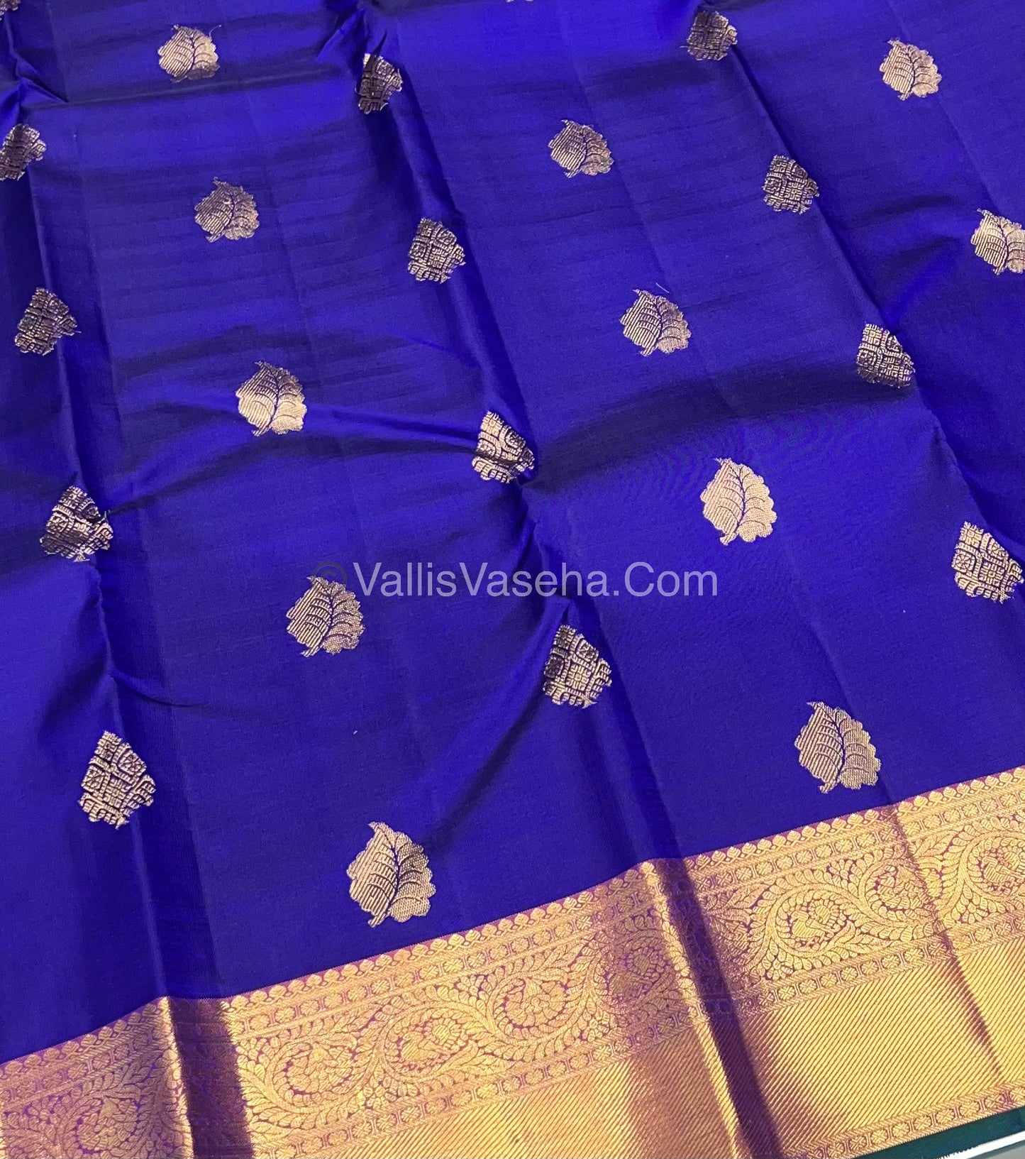 Pure Kanchipuram Silk Saree - Blue & Peachish Gold Shade - VVPS014