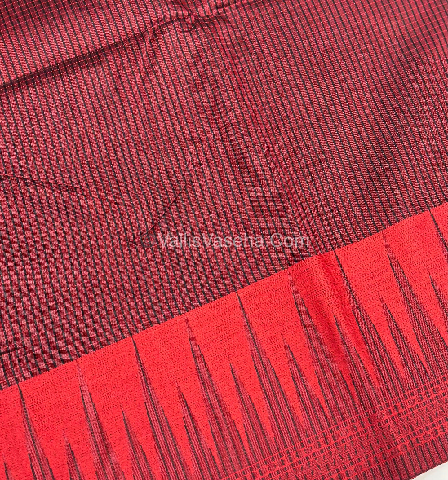 Semi Raw Silk - Black With Red Shade - VVRS007