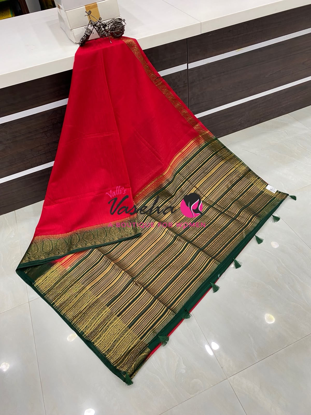 Semi Jute Silk Saree - Red With Green Shade- VVSJS001