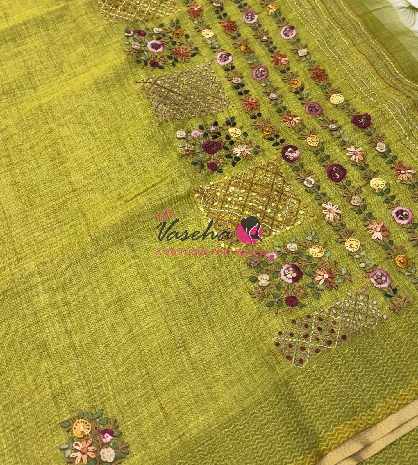 French Knot - Linen Tissue Saree - Green Shade - VVLFN017