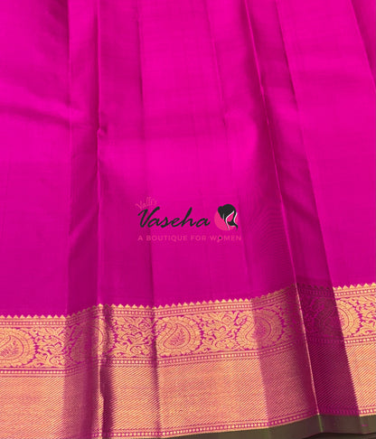 Pure Kanchipuram Silk Saree - Vairavoosi Design  - Peachish Pink & Pink Combo - VVPS059