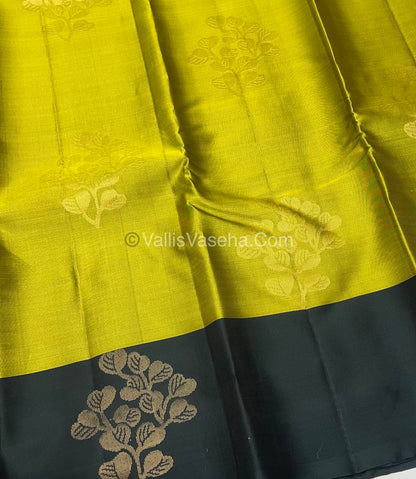 Half Mix - Pure Soft Silk Saree - VVPSS054
