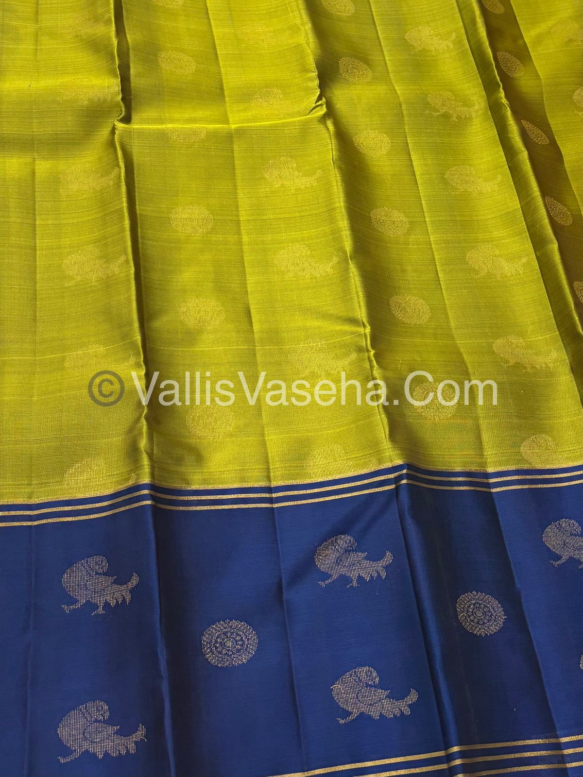 Half Mix - Pure Soft Silk Saree - Long Retta Petta Border with Butta - VVPSS075