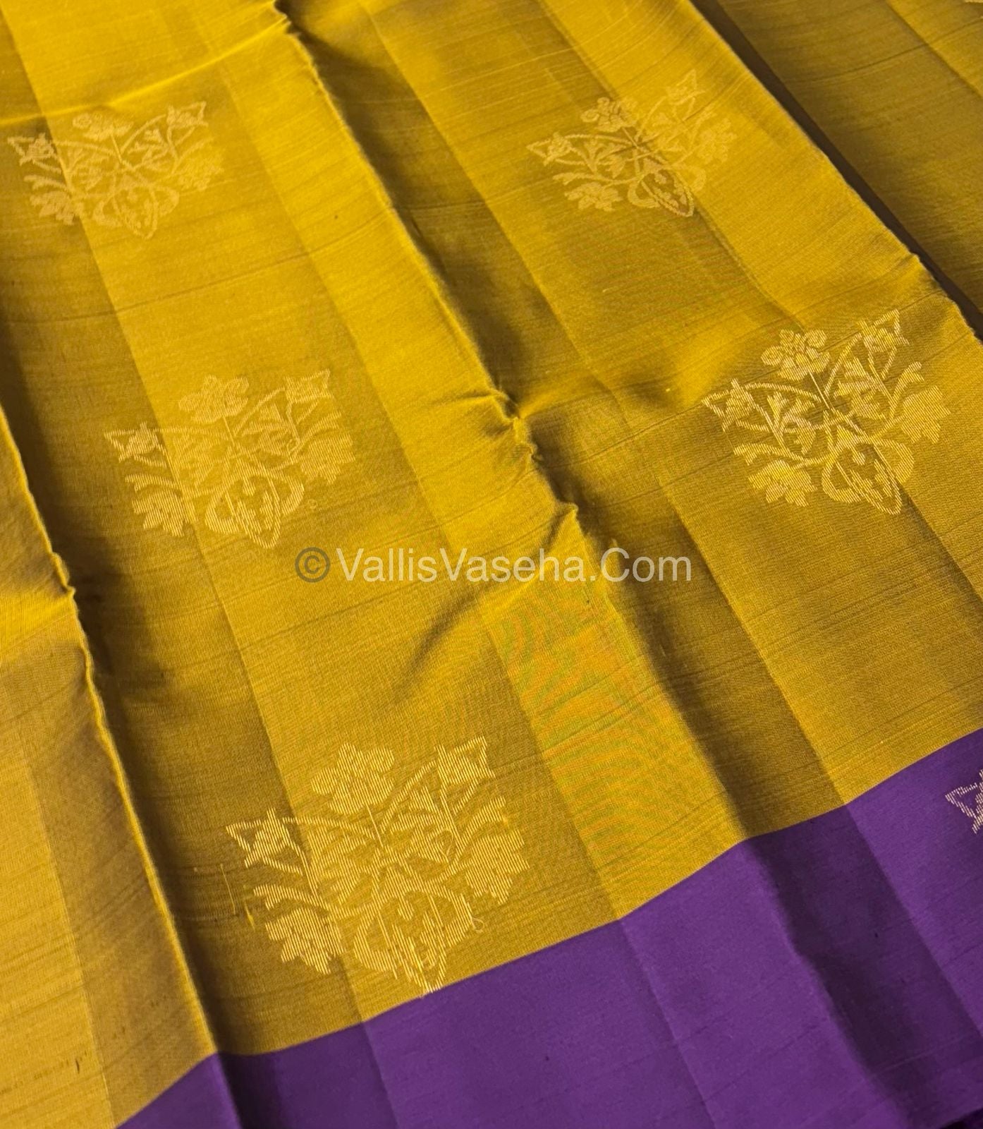 Half Mix - Pure Soft Silk Saree - VVPSS044
