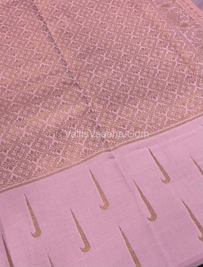 Kanchi Semi Silk - Green with Pink - VVKSS001