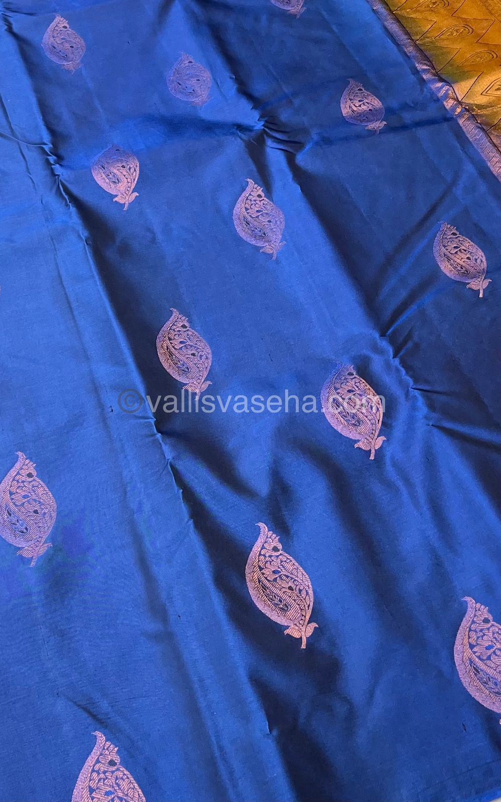 Half mixed - Pure Soft Silk Saree - Light Weight - Double tone Blue with Dark Mustard shade - VVPSS026