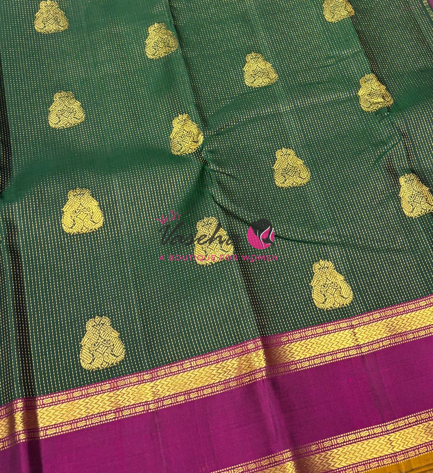 Pure Kanchipuram Silk Saree - Vairavoosi Design  - Green & Purplish Pink Combo - VVPS014