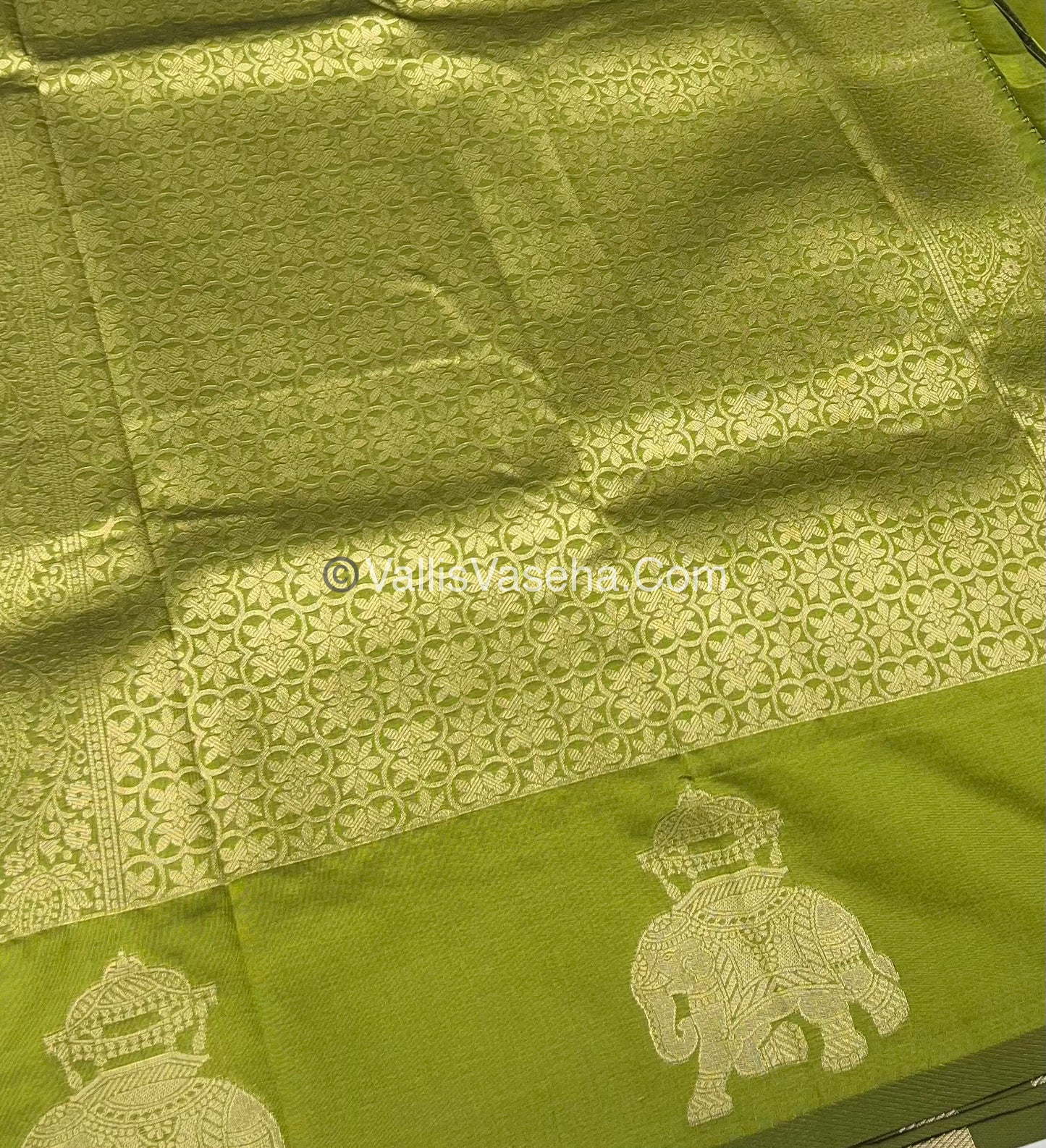 Semi Soft Silk - Elephant Butta Border - Green Shade -VVSSS011
