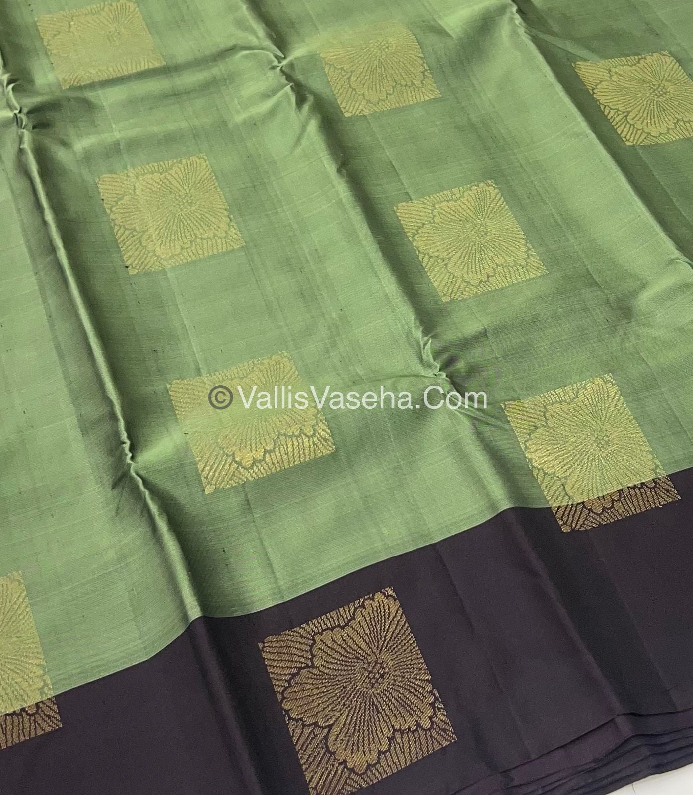 Half Mix - Pure Soft Silk Saree - VVPSS040