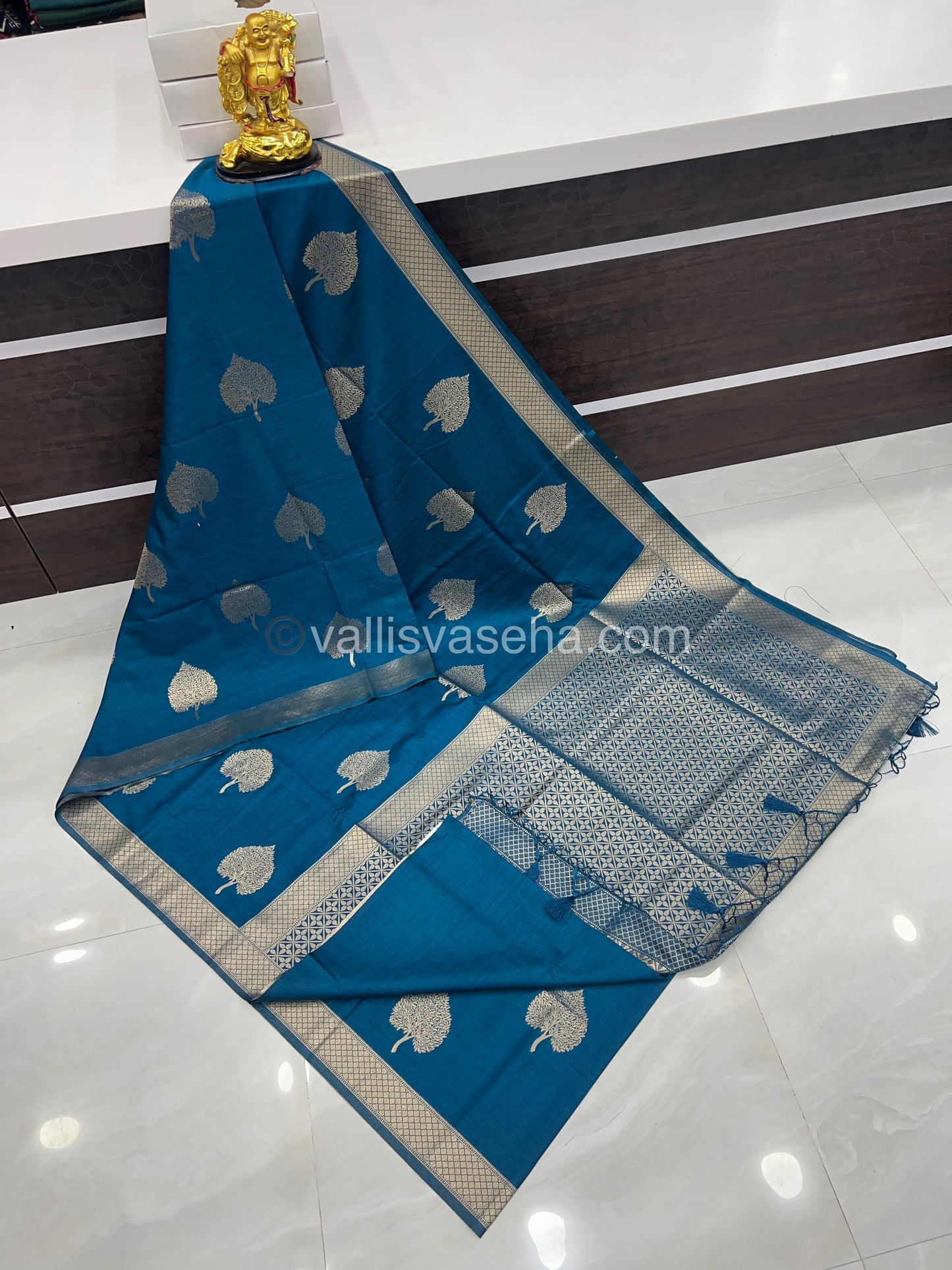 Banarasi - Heritage Silk - Semi Kathan Silk -  Dark Blue Shade - VVBHS007