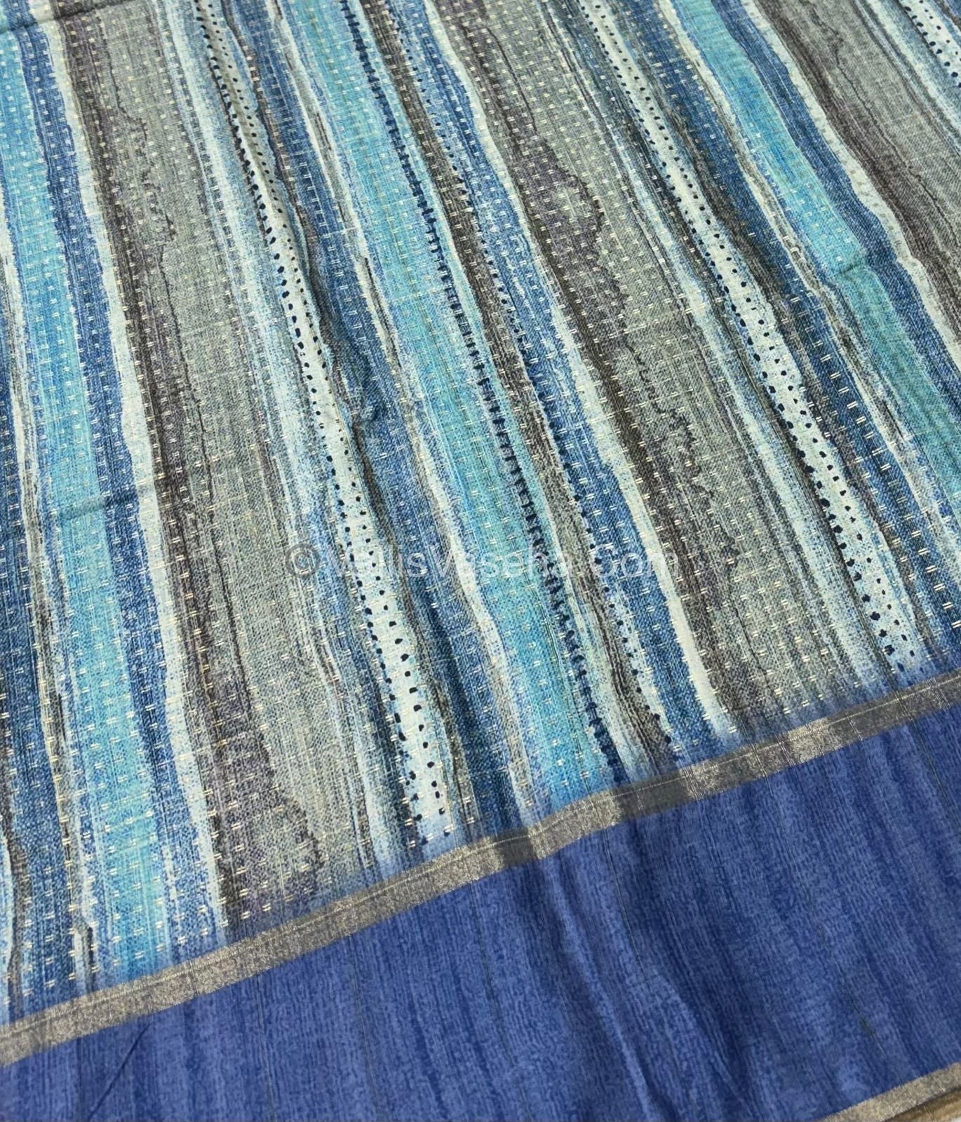 Semi Tussar Silk - Vairavoosi Design - Multi colour - VVSTS038