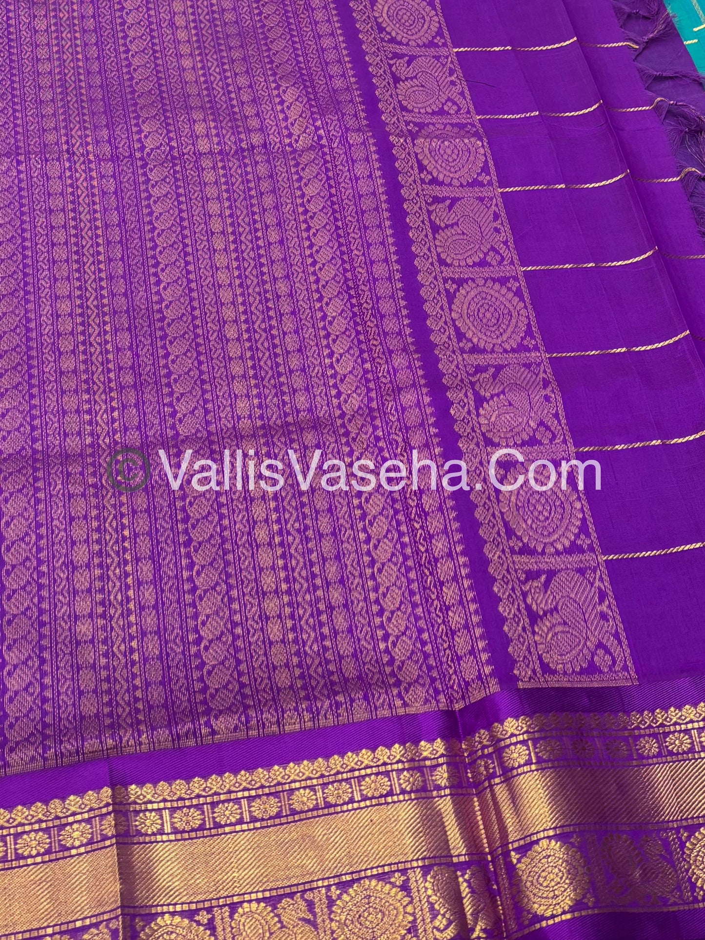 Pure Silk Cotton Saree - Mayil & Chakkaram Design - Double Tone Greenish Blue With Purple Shade - VVMC001