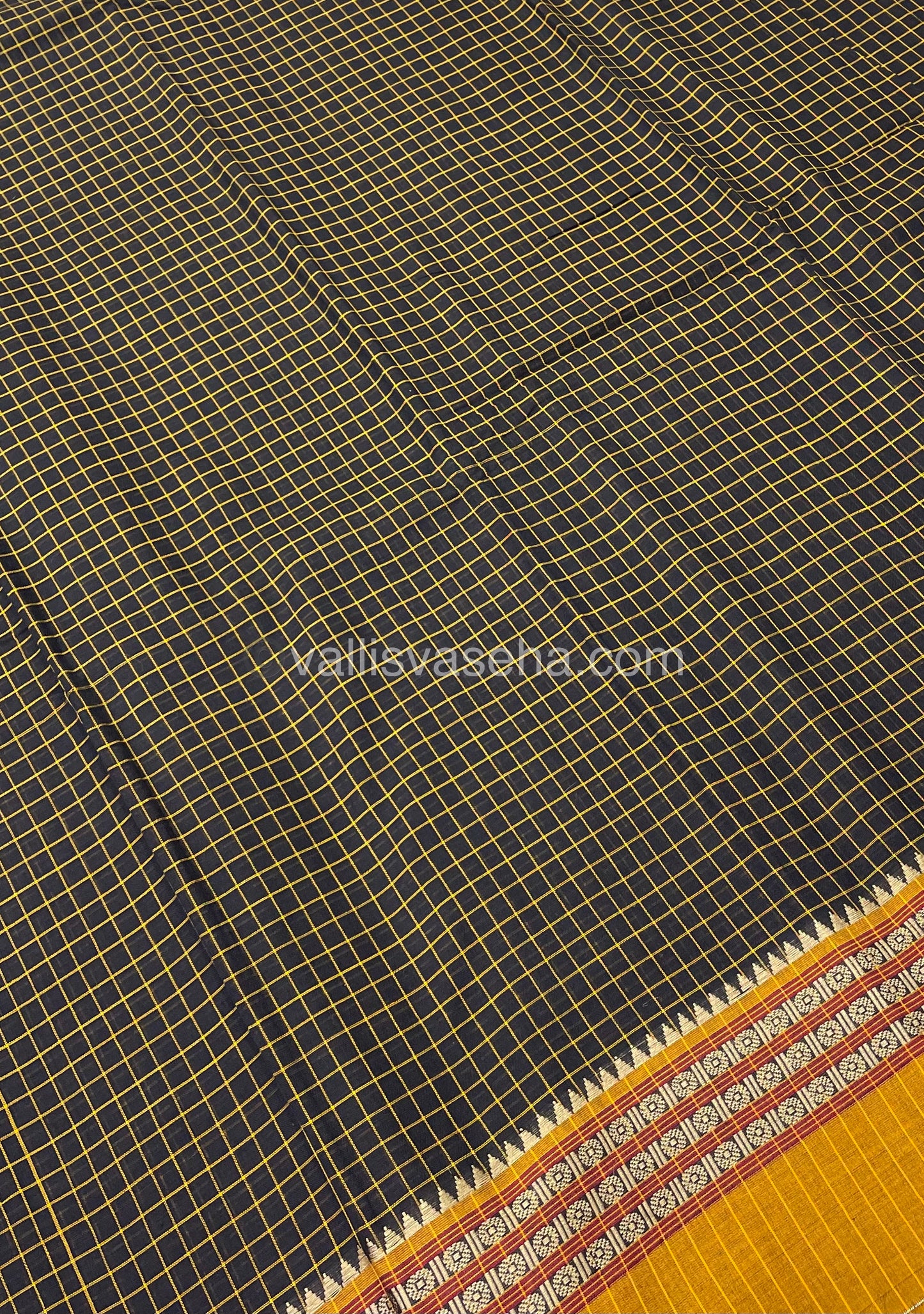 Narayanapet Mercerised Cotton Saree - All Over Checks Pattern-VVNMC001