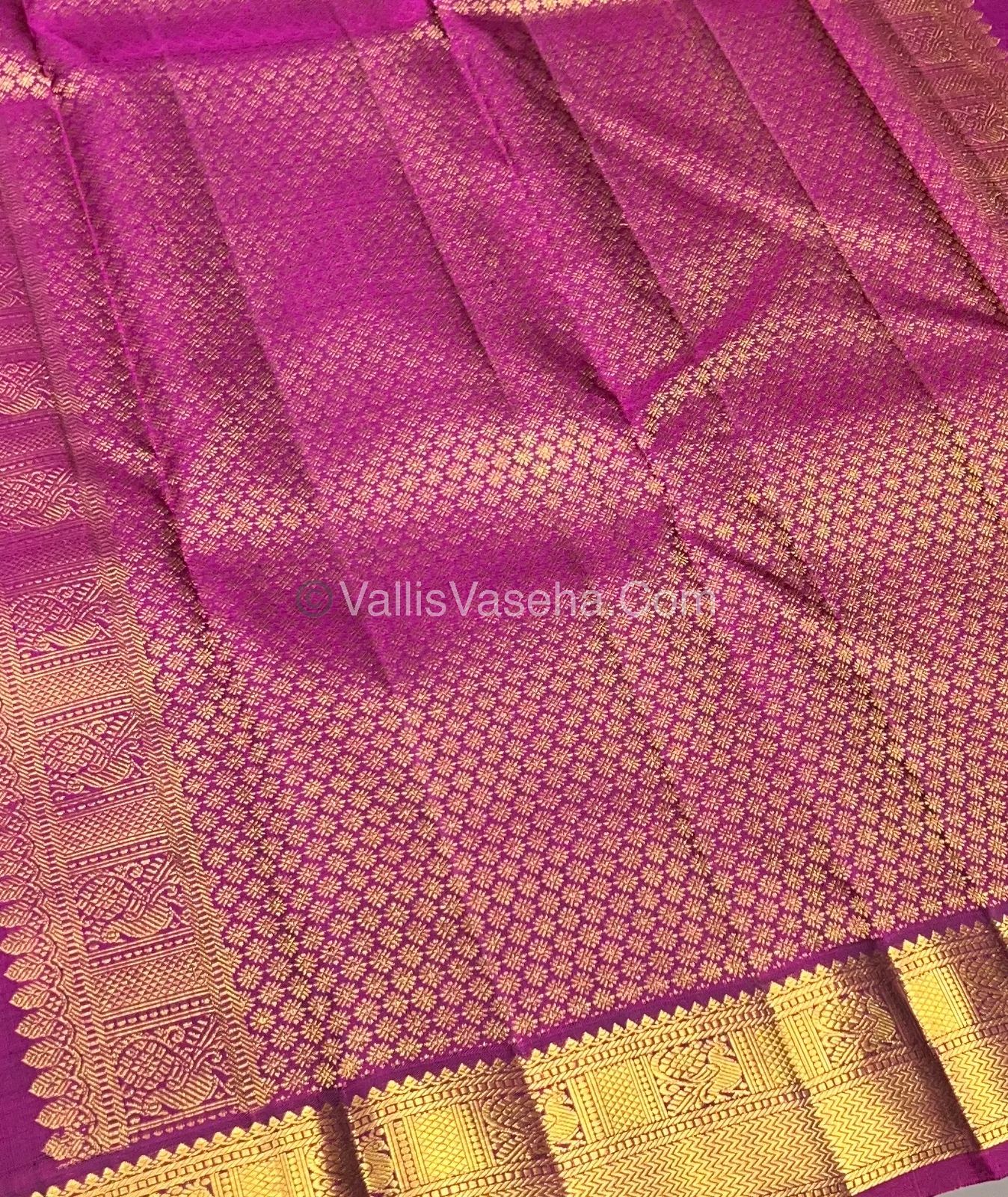Pure Kanchipuram Silk Saree - Green with Pink Combo - VVPS021