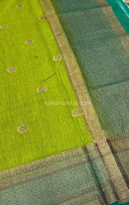 Bamboo Silk Saree  - Mehandi Green with Ramar Green Shade - VVBSS001