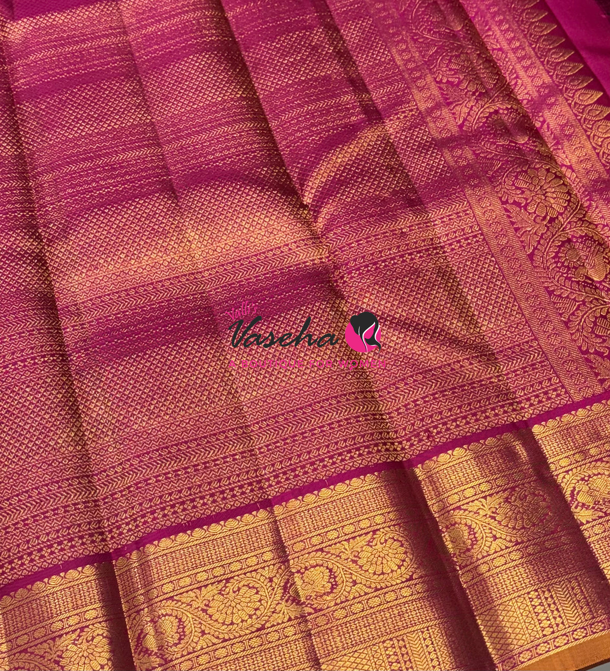 Pure Kanchipuram Silk Saree - Vairavoosi Design  - Mandhulir Green & Pink Combo - VVPS059