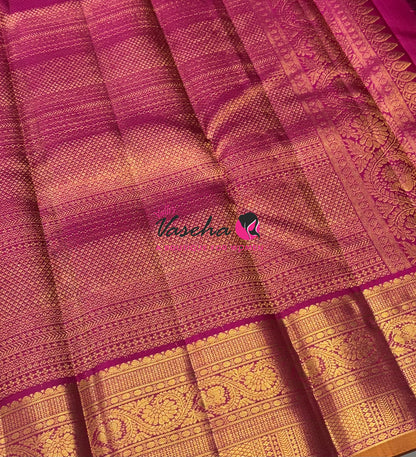 Pure Kanchipuram Silk Saree - Vairavoosi Design  - Mandhulir Green & Pink Combo - VVPS059