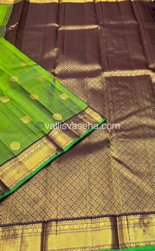 Pure Kanchipuram Silk Saree - Green & Wine/Green Combo - VVPS014