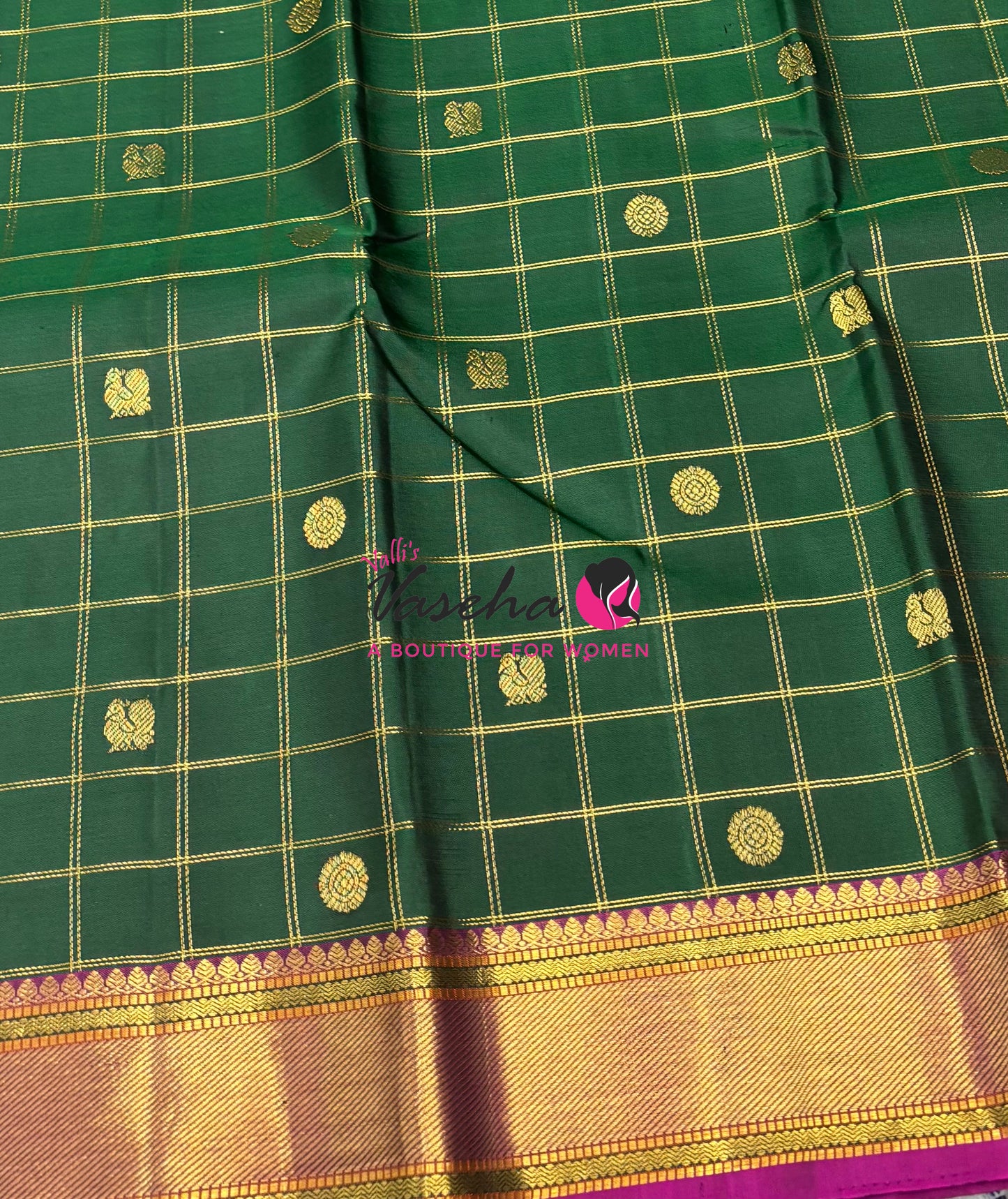 Pure Kanchipuram Silk Saree - Green With Pink Combo - VVPS027