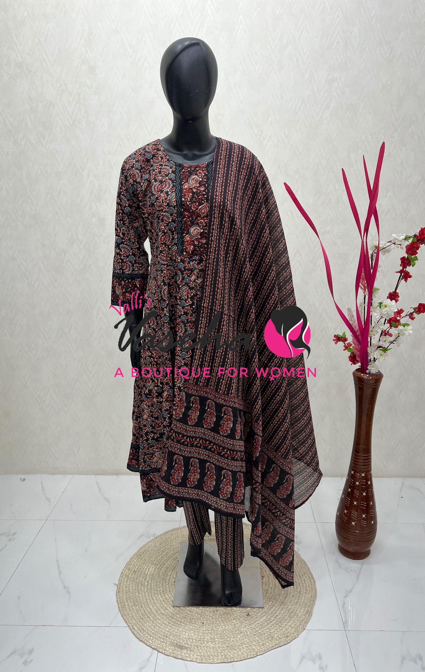 Ready Made | Anarkali - Kalamkari Print |Salwar, Kameez & Duppatta(3pc)|Cotton |Black - VVAS008