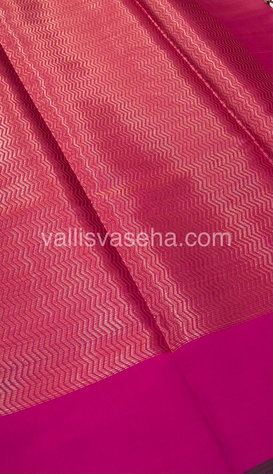 Banarasi - Copper Zari Saree - VVCZ001