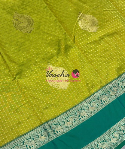 Semi Soft Silk - Green With Green - VVSSS036