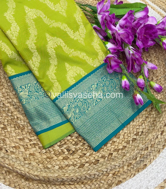 Semi Kanchi Silk - Green & Ramar Green Shade  - VVSKS004