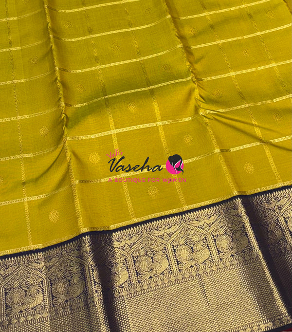 Pure Vintage Korvai Kanchipuram Silk Saree - Lemon Green & Navy Blue Combo - VVPS021