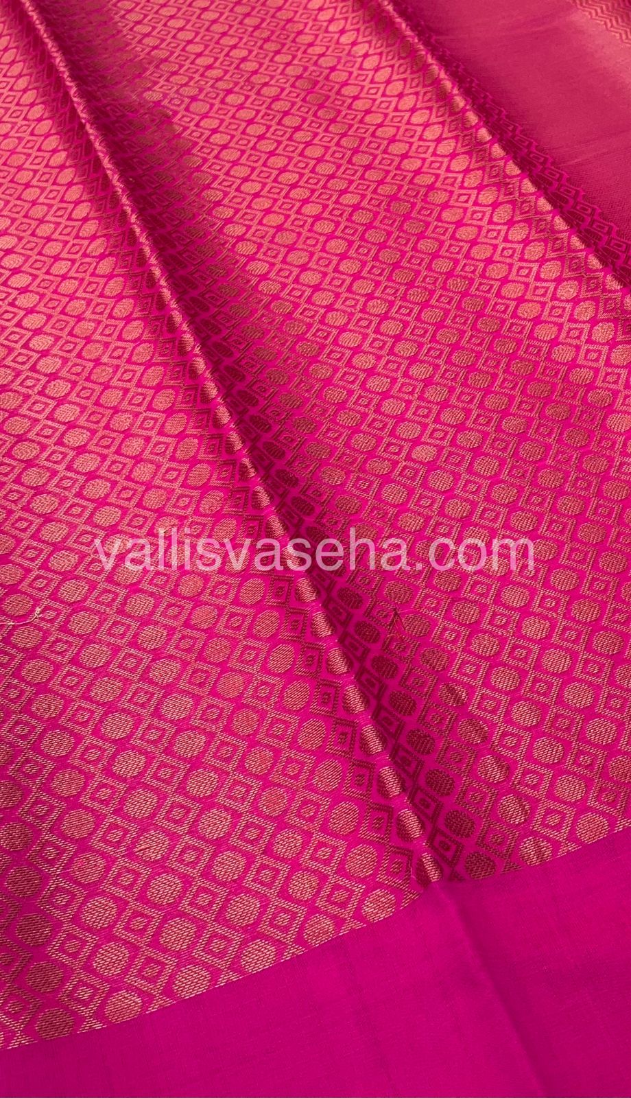 Banarasi - Copper Zari Saree - VVCZ001