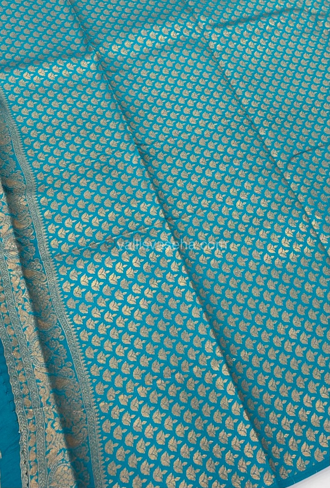 Kanchi Semi Silk - Cream with Ramar Blue - VVKSS001