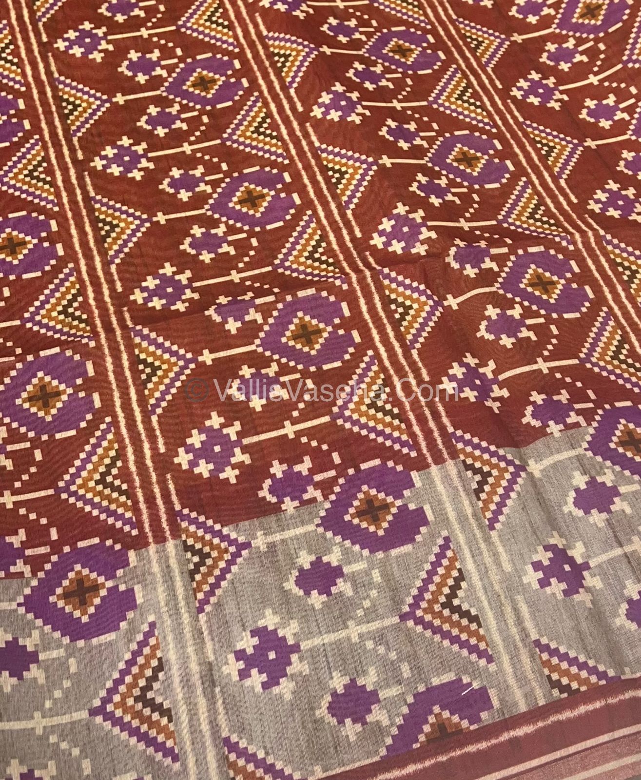 Semi Tussar Saree  - VVSTS009