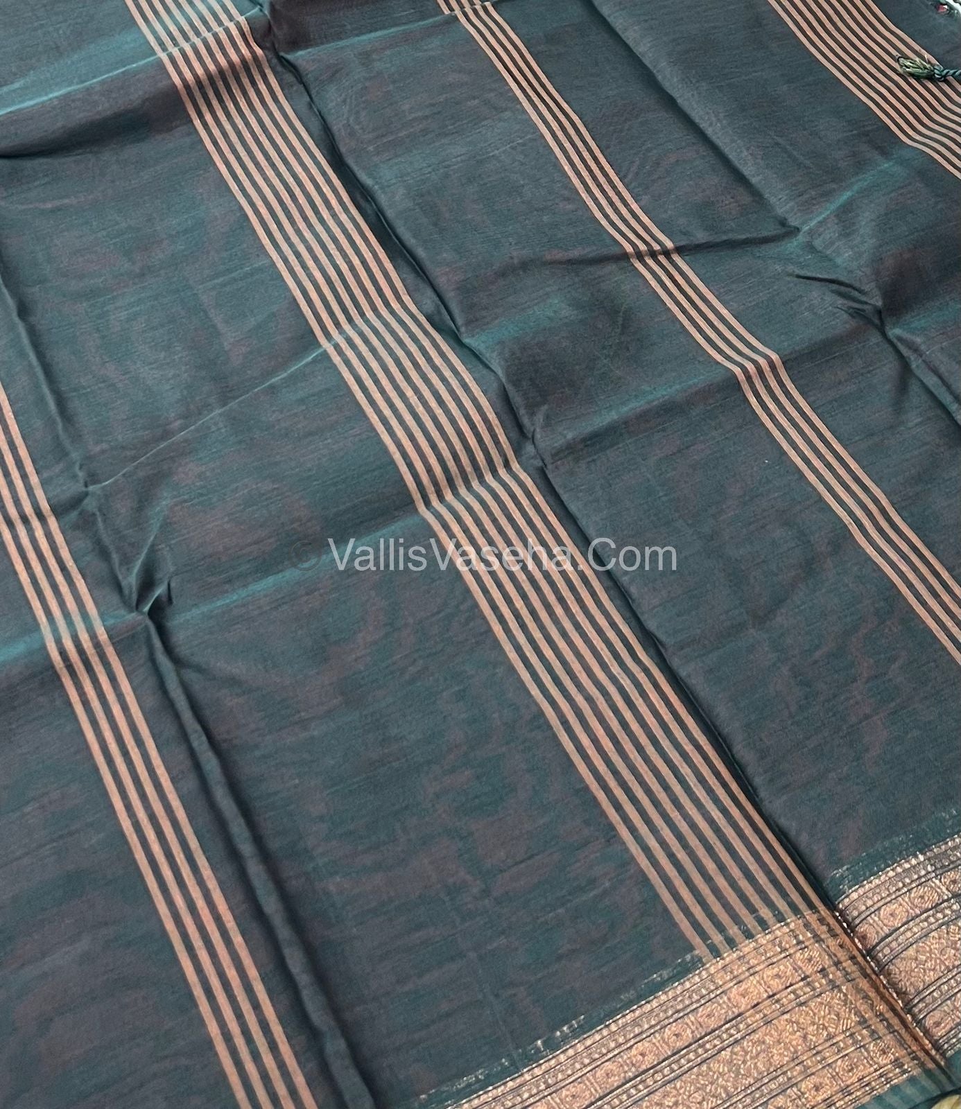 Dhaka Cotton Saree - VVDCS001