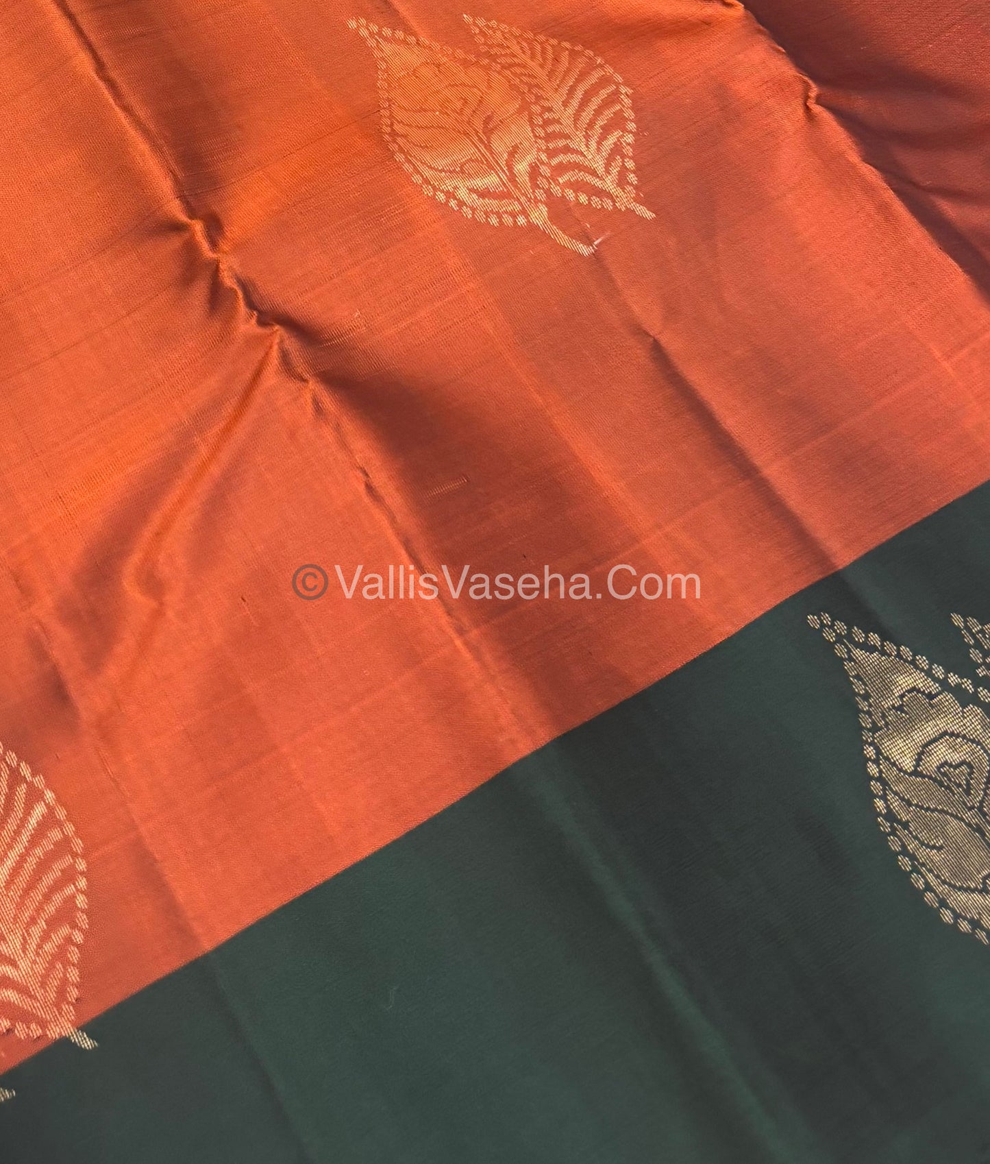 Half Mix - Pure Soft Silk Saree - VVPSS054
