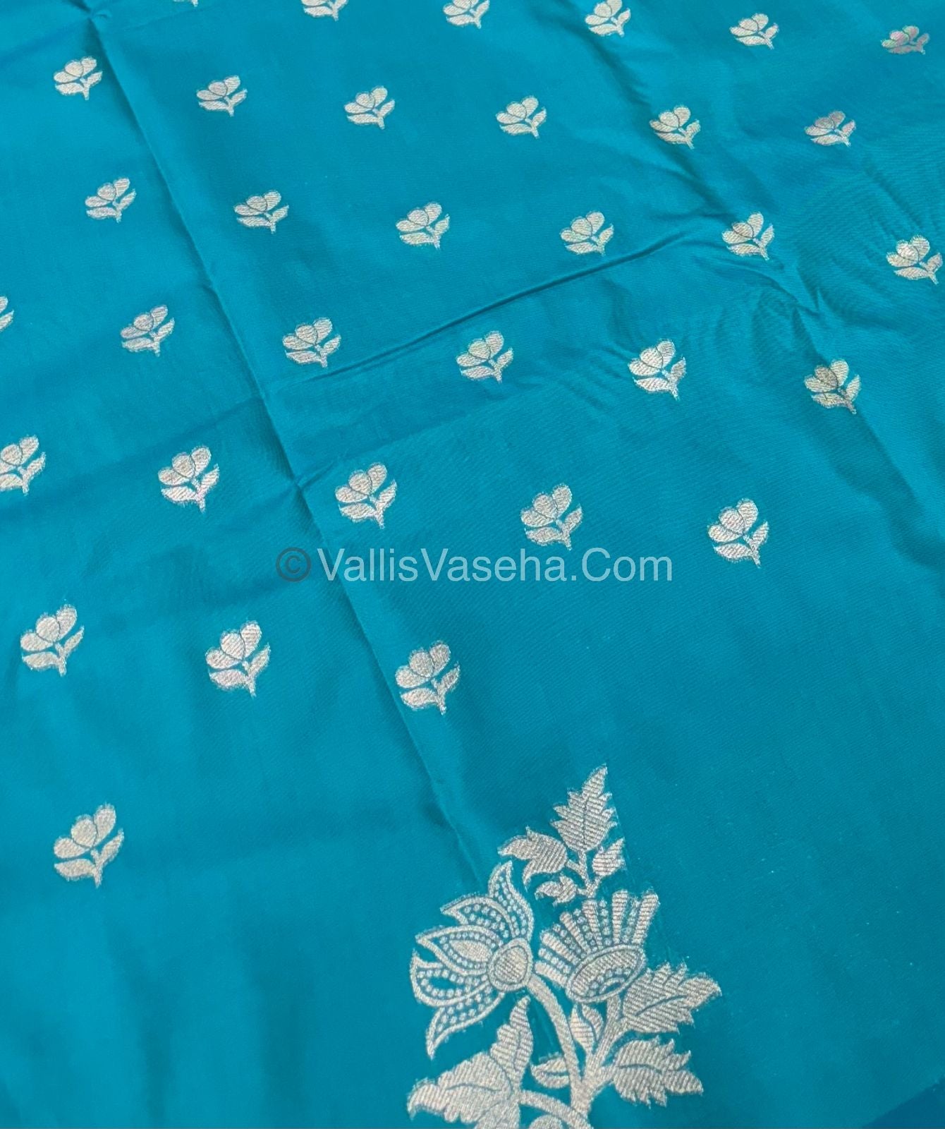 Semi Soft Silk - Turquoise Blue Shade -VVSSS019