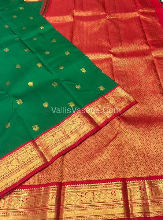 Pure Kanchipuram Silk Saree - Green & Red Combo - VVPS011