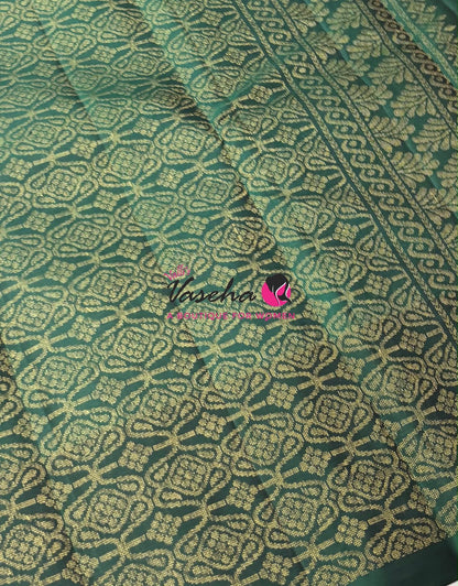 Half Mix - Pure Soft Silk Saree - VVPSS155