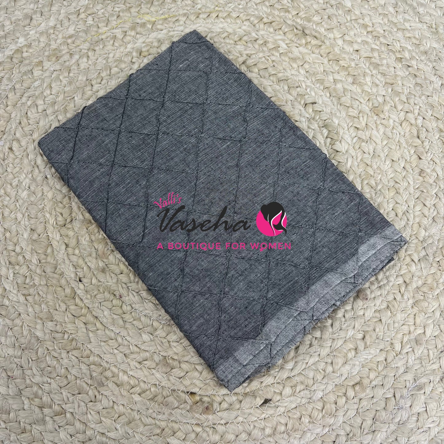 Blouse Bit - Pintec Plain - Diamond Stitch - 1 mtr - VVBPD001