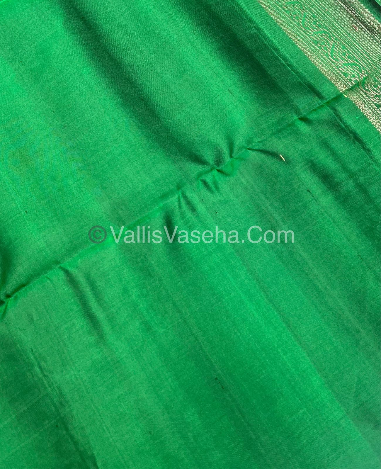 Pure Soft Silk Saree - Antique Zari - Border Less - Green - VVPSS037