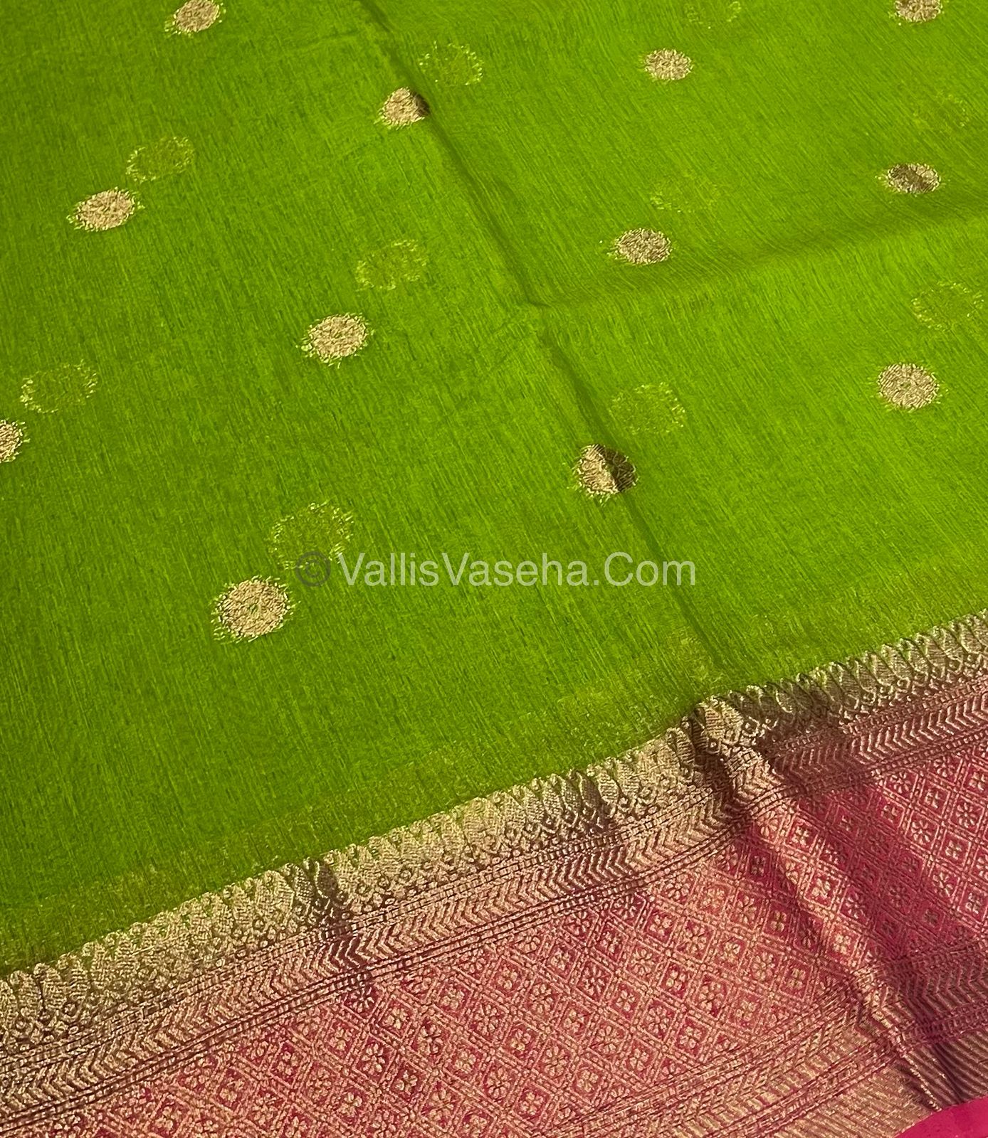 Bamboo Silk Saree  - Mehendi Green with Pink Shade - VVBSS001