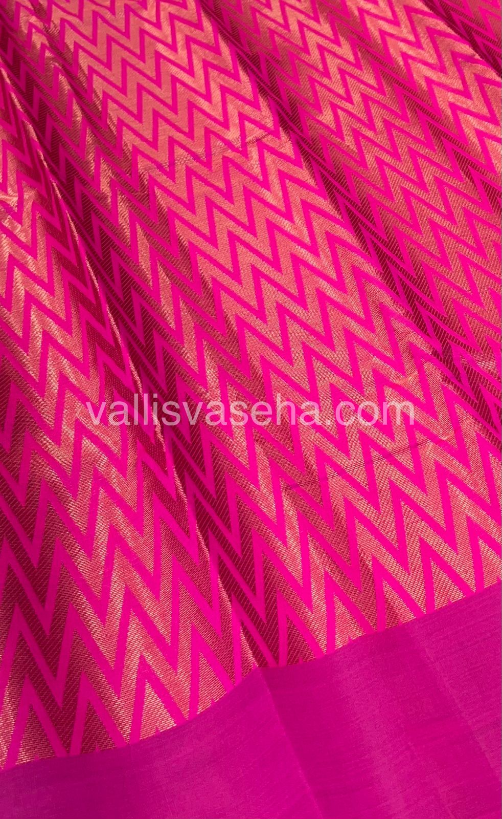 Banarasi - Copper Zari Saree - VVCZ001