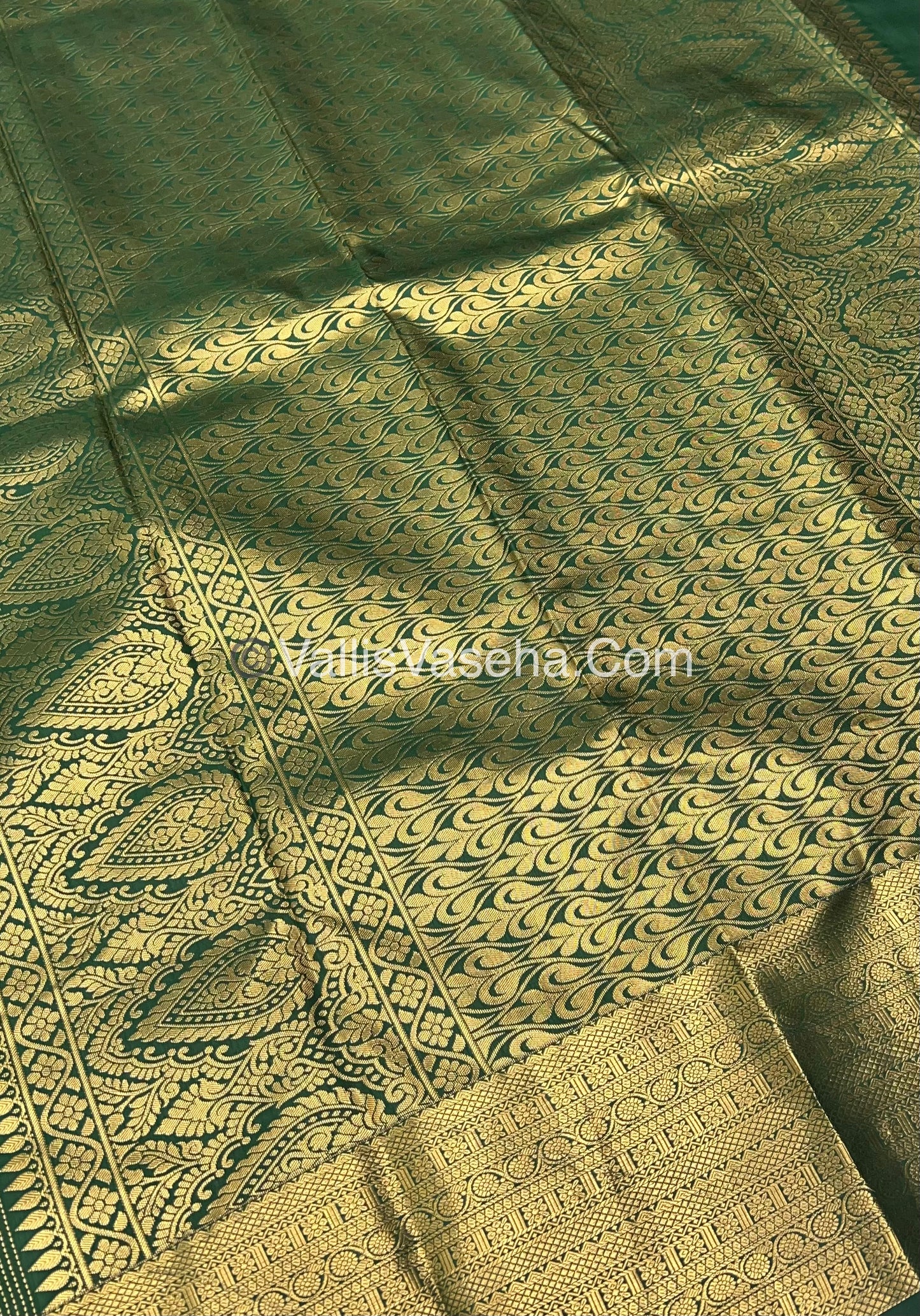 Semi Kanchipuram Silk - Vairavoosi Pattern  - VVSKS001