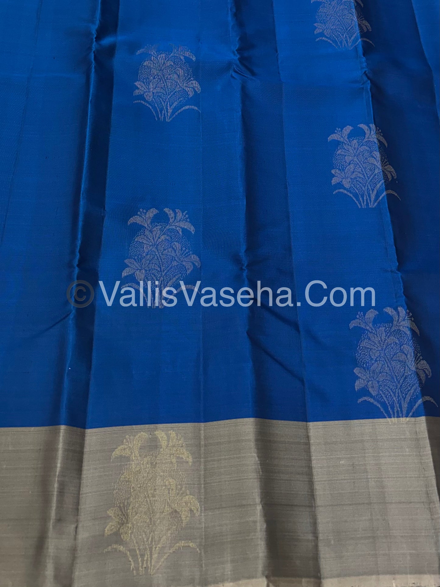 Half Mix - Pure Soft Silk Saree - VVPSS075