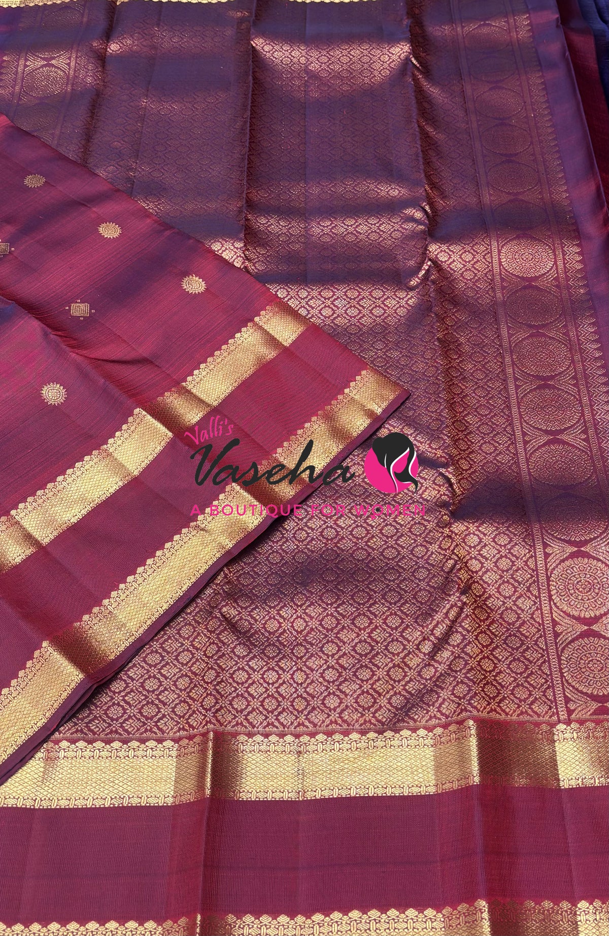Pure Kanchipuram Silk Saree - Dual Tone Maroon Shade - VVPS095