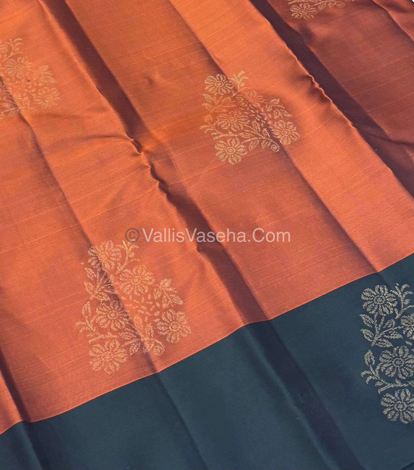 Half Mix - Pure Soft Silk Saree - VVPSS054
