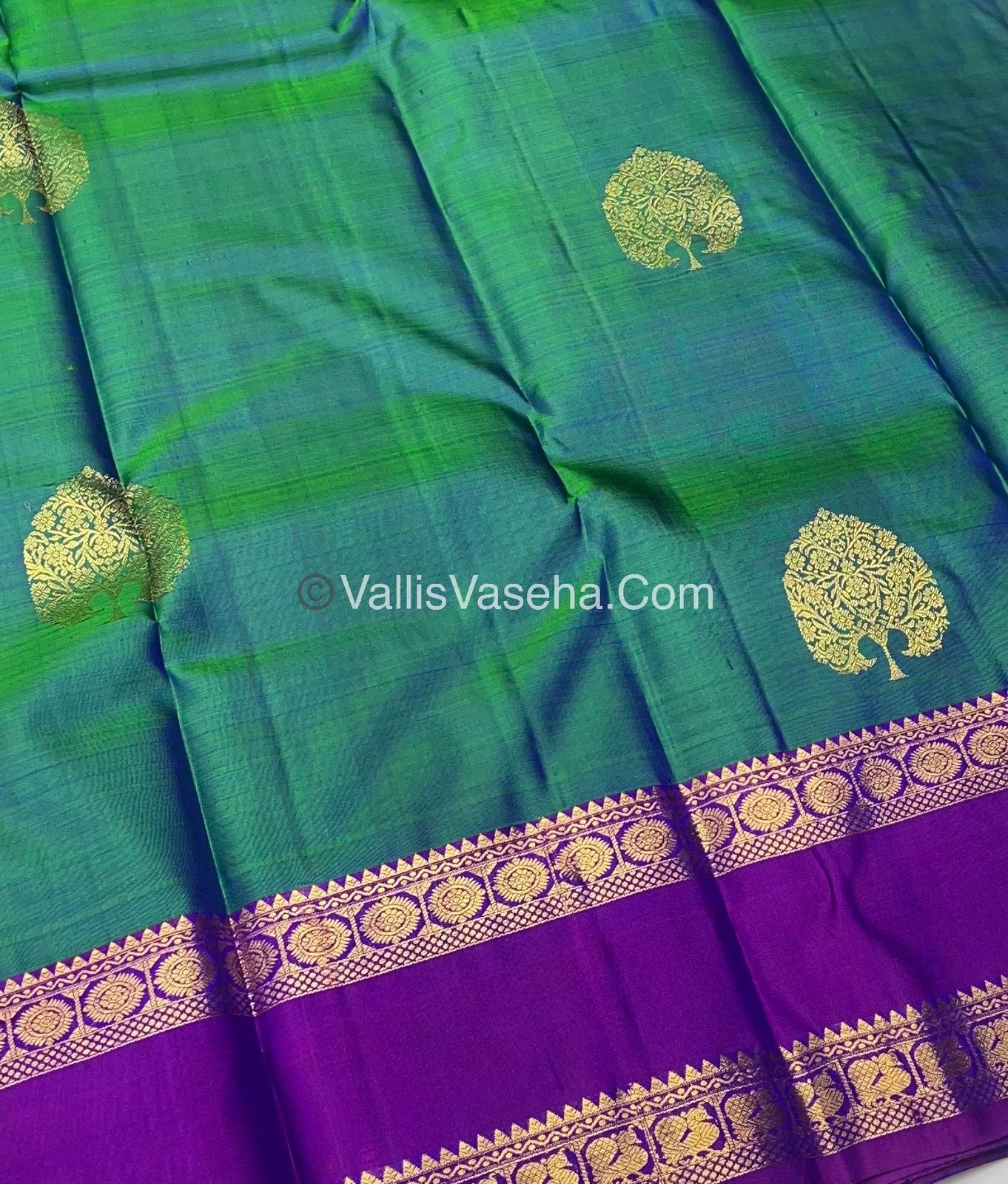 Pure Kanchipuram Silk Saree - Double Tone Peacock Blue with Purplish Pink Shade - VVPS014
