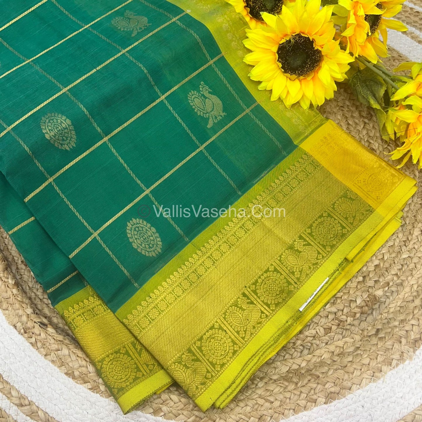Pure Silk Cotton Saree - Mayil & Chakkaram Design - Green with Lemon Green - VVMC001