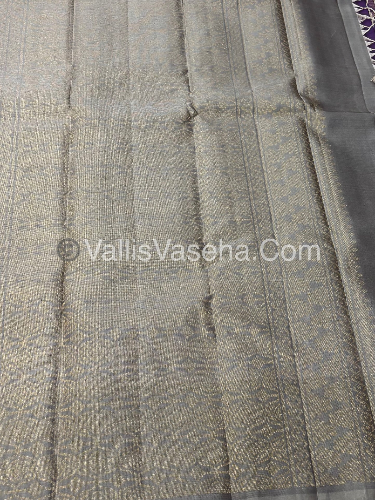 Half Mix - Pure Soft Silk Saree - VVPSS075