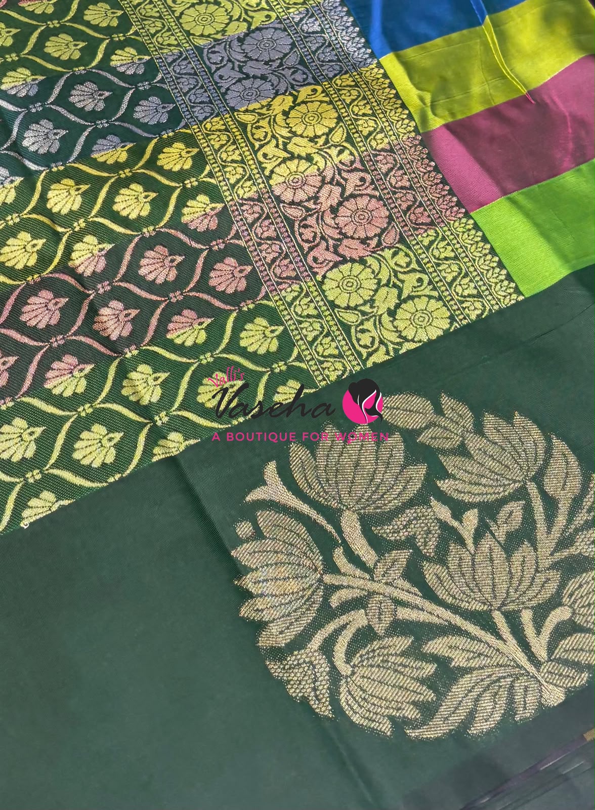 Semi Soft Silk  - Madras Checks Pattern - Green  Shade  - VVSSS042