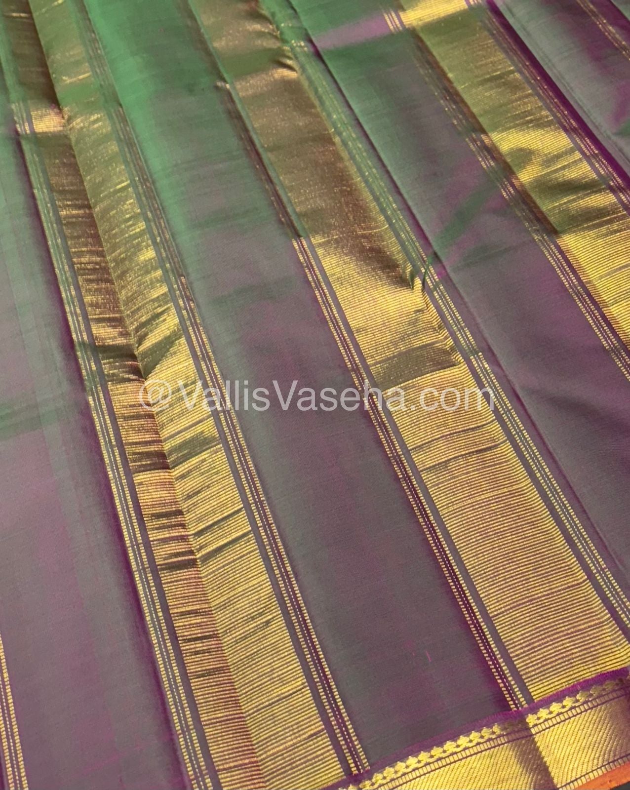 Pure Kanchipuram Silk Saree - Pink & Manthulir Green Combo - VVPS016